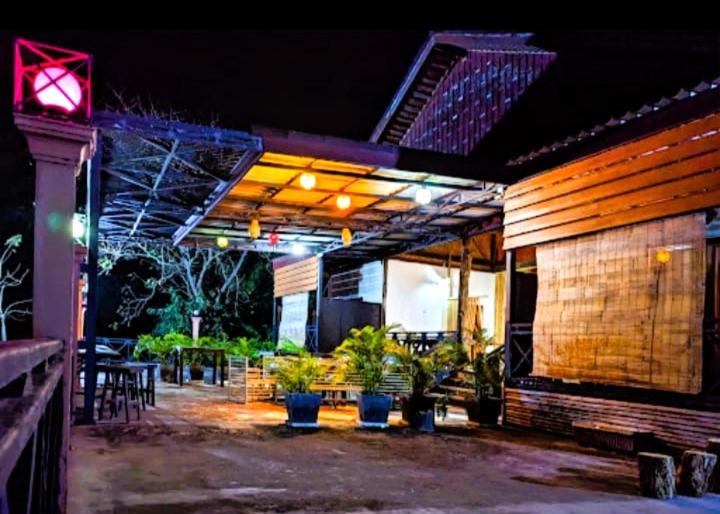 Villa Sala Vanna Savannakhet Buitenkant foto